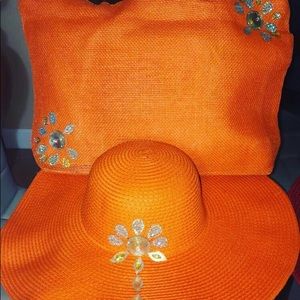 Super cute set that will make you stand out